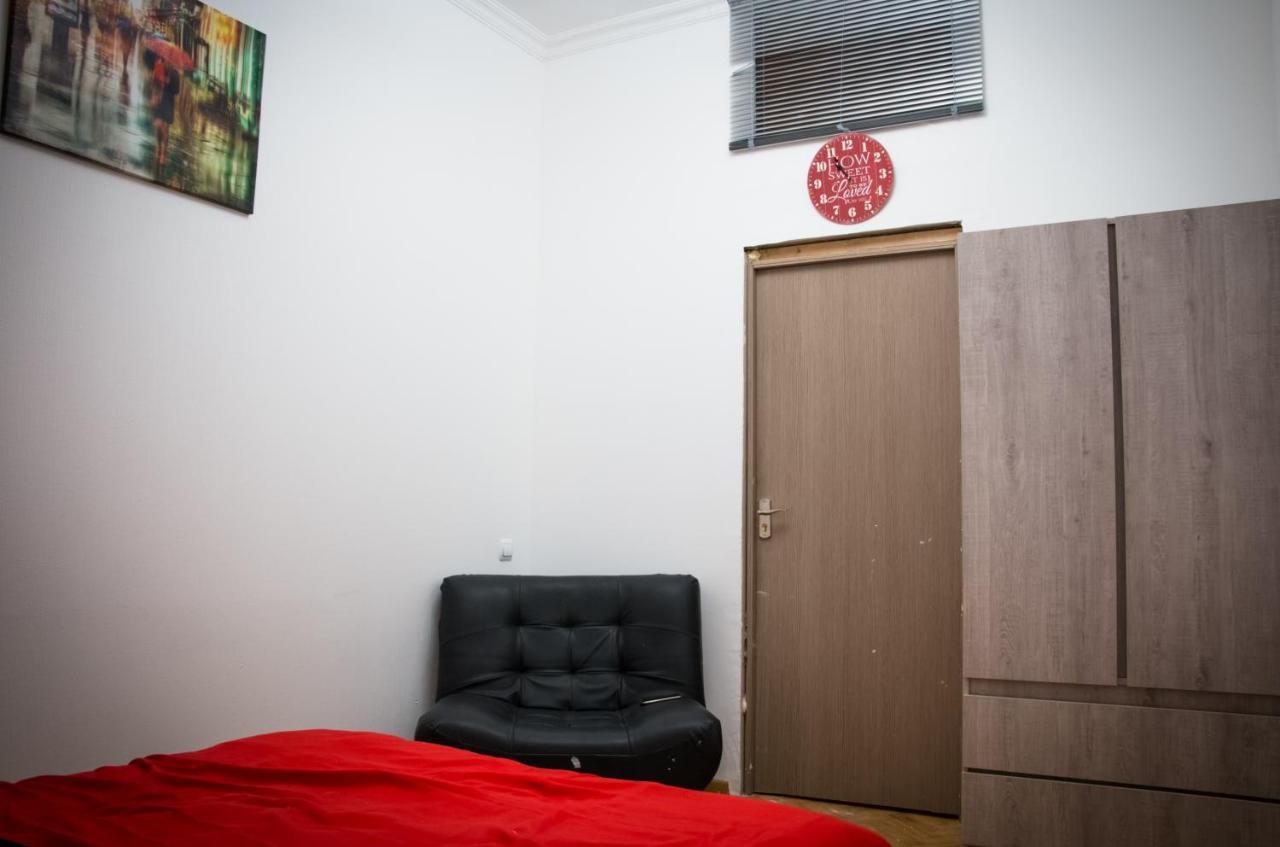 Paradise Hostel Tbilisi Exteriör bild
